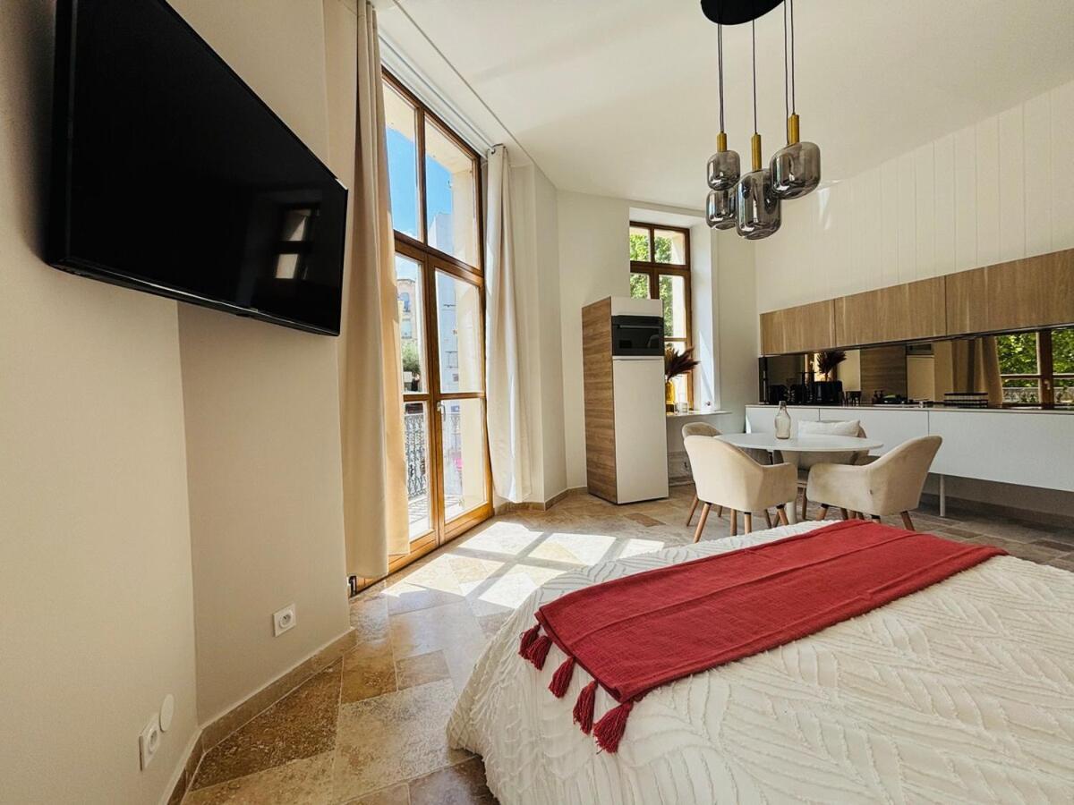 Apartment Le Sainte Rose Standing, Center On Foot *